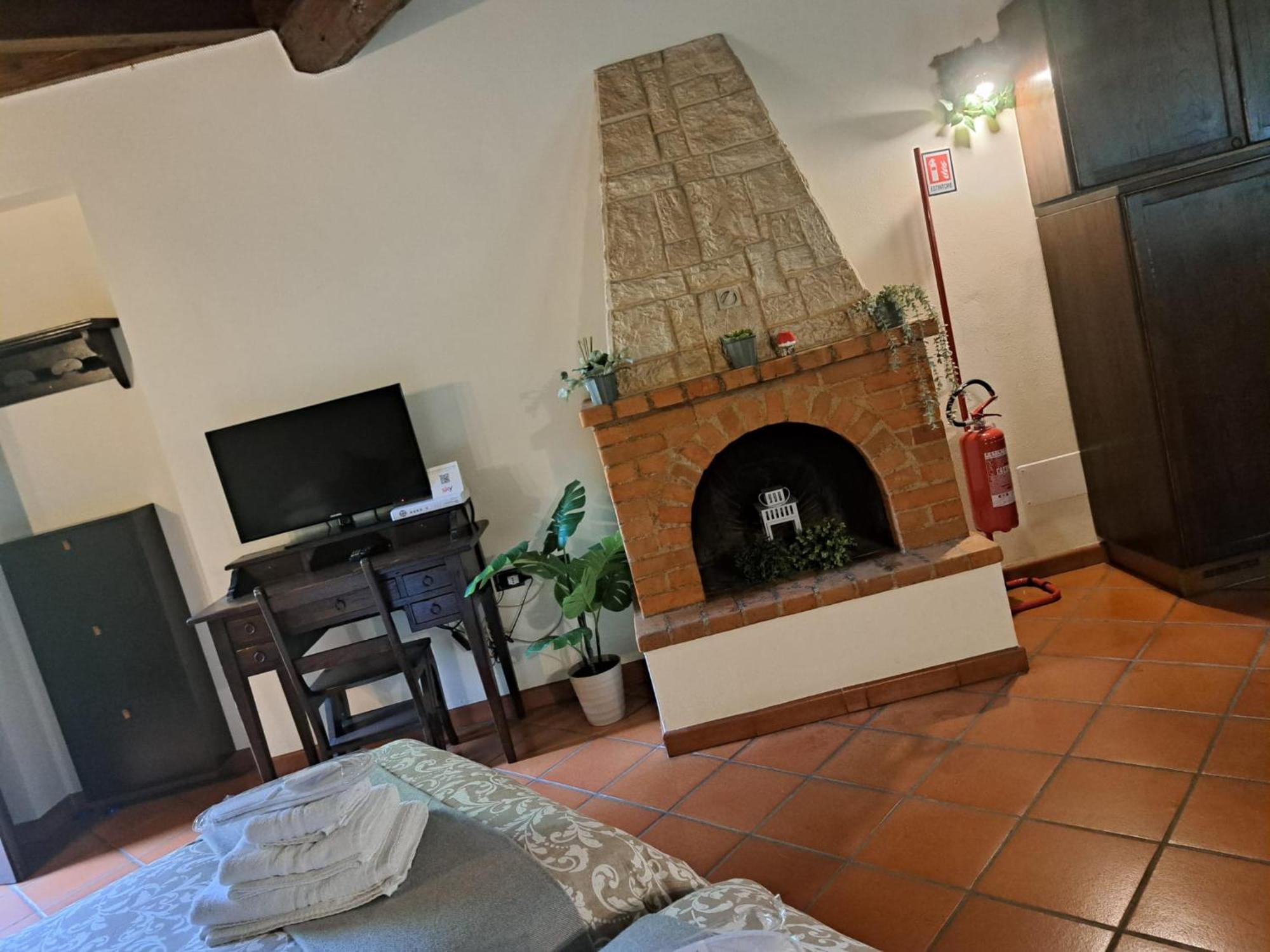 Monolocale Beatrice Abbadesse Guest House Milán Exterior foto
